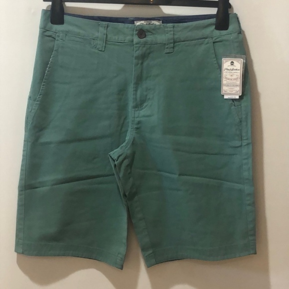 Flag and Anthem men’s shorts size 30 NWT